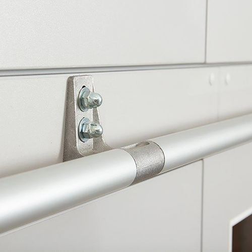 Leiterzarge zur Aufnahme einer Leiter - Serie evo180 Gesamthöhe 15 cm Leiterzarge zur Aufnahme einer Leiter - Serie evo180 Gesamthöhe 15 cm
