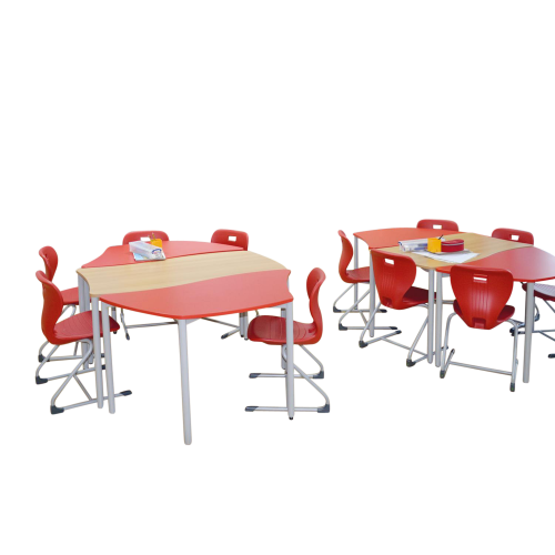Wellentisch Trapez B/T: 130x65 cm, Tischhöhe: cm, Vollkernplatte, mit 2 Rollen